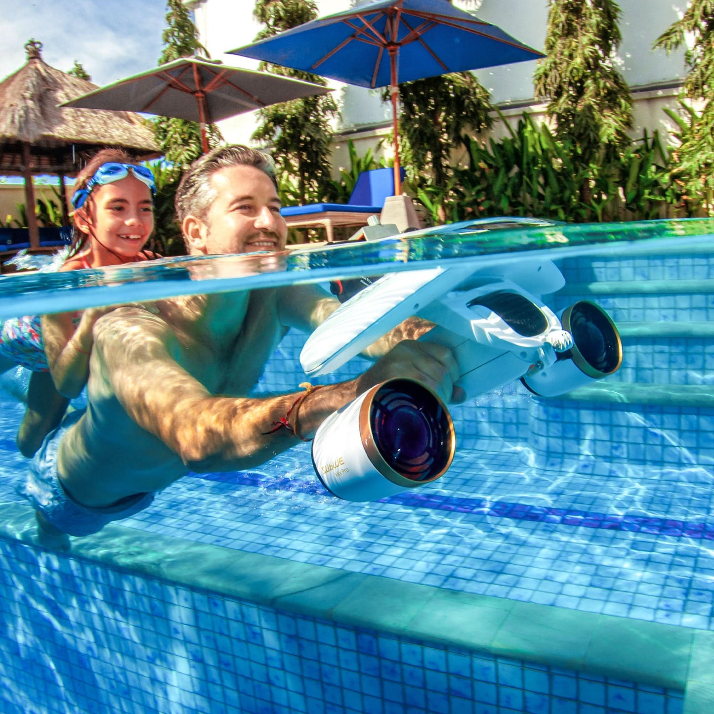 SUBLUE MixPro Dual-Motor Compact Underwater Scooter
