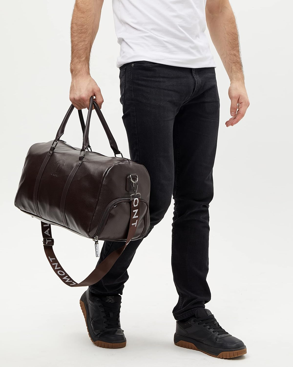 The Premium Eco-Leather Duffle: Style Meets Strength