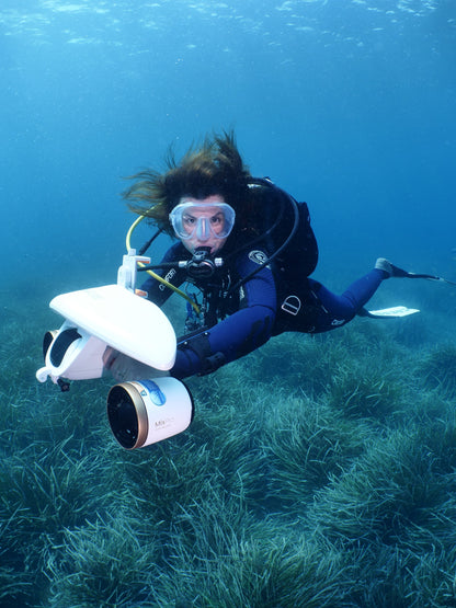 SUBLUE MixPro Dual-Motor Compact Underwater Scooter
