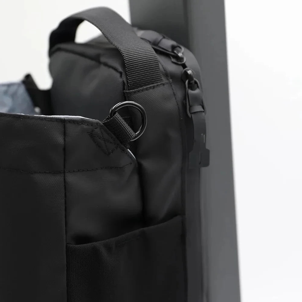 The Mag-Grip Gym Bag